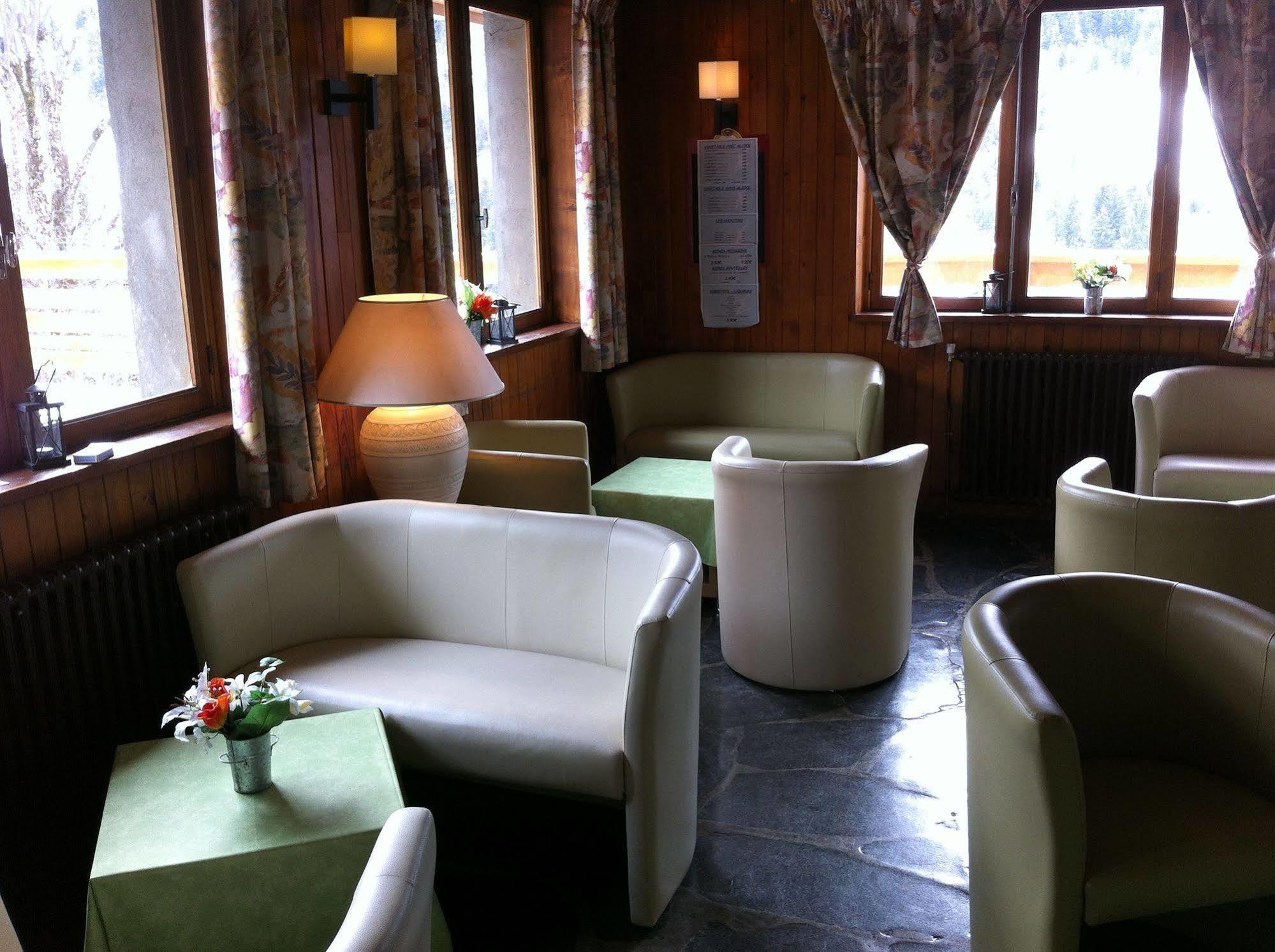 Hotel Le Genepi Méribel Zewnętrze zdjęcie